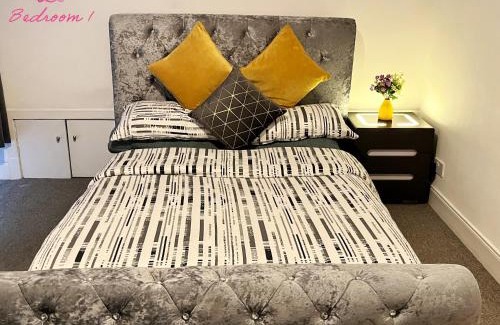 Kelty Apartamento | 2 Bedrooms Entire Apartment Self Check in