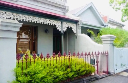 Carlton North Casa | 2 Bedrooms House in Carlton Central