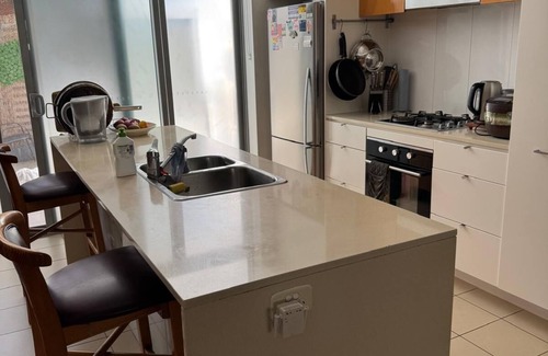 West End Casa | 2-bedrooms in Central West End, River, CBD, Southbank and Convenience