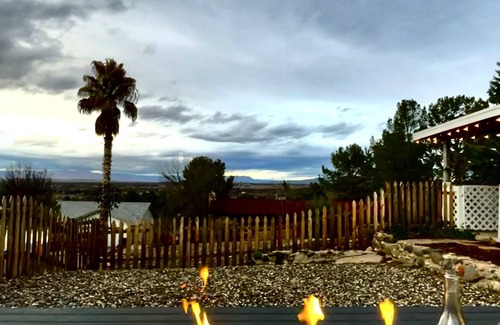 Cottonwood-Verde Village Casa | <Redrock Views><Near Sedona><Hot Tub>