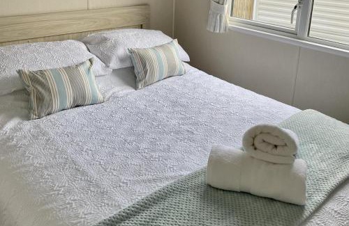 Newquay Chalet De Esquí | 2 Bedrooms Sleeps 6 Fast WiFi Pets Ok