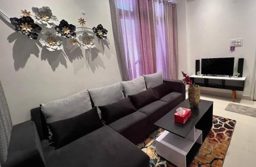 Zirakpur Apartamento | 2 bhk luxury sweet room apartment