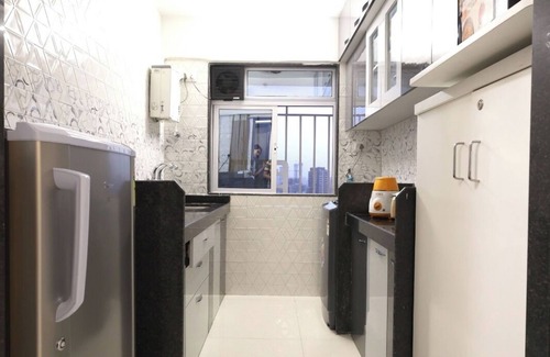 Goregaon East Apartamento | 2 BHK Service Apartment for Family Traveler