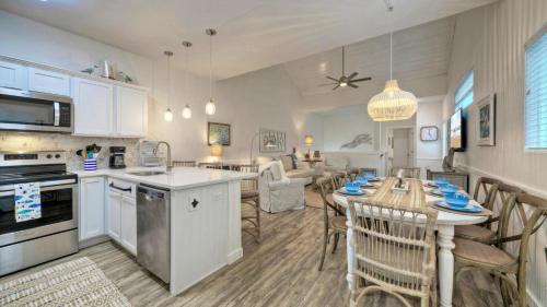 Port Aransas Casa | 2 Blocks to the Beach Patio Resort Pool w Slide Tranquil Tides by AvantStay