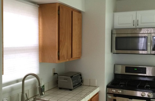 East Sacramento Casa | 2 dormitorios / 1 baño East Sac Guest House cerca del centro y Midtown
