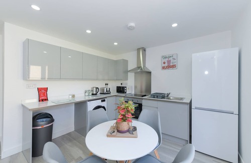Gedling Apartamento | 2-BR Apartment w/ Parking Near Nottingham