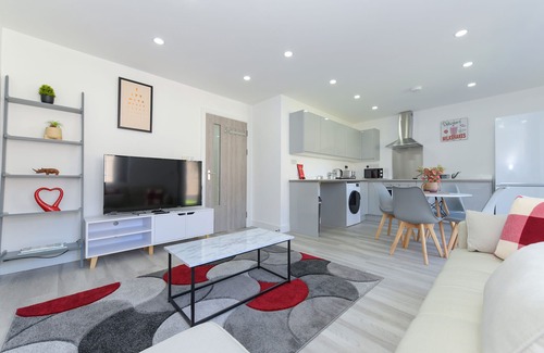 Gedling Apartamento | 2-BR Apartment w/ Parking Near Nottingham