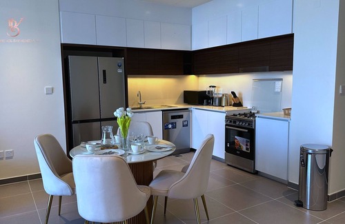Dubai Festival City Apartamento | 2 BR at Creek Edge I View for Days