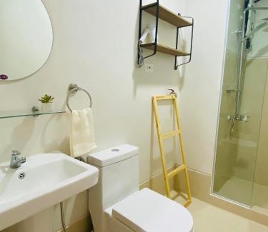 Iloilo Apartamento | 2 BR Condo near SM City Iloilo