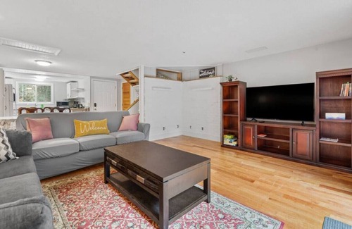 Thornton Condominio | 2-BR Condo Near Welch-Dickey and Waterville Valley