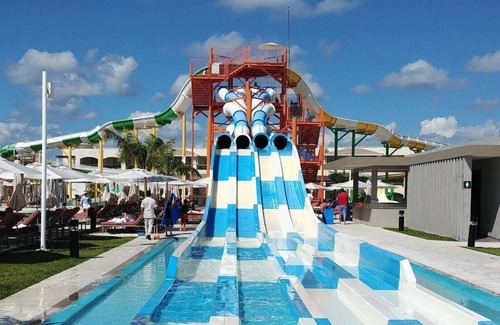 Puerto Morelos Complejo | 2-BR Family Suite @ Grand Moon Palace w/ VIP All Inclusive!