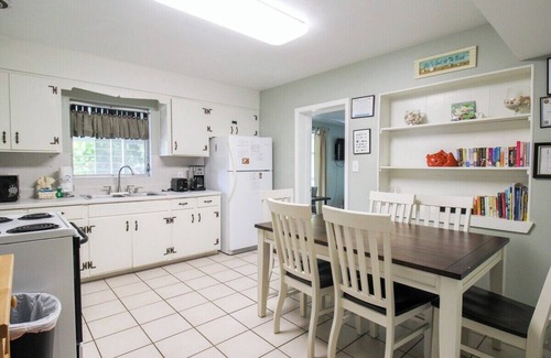 Golden Beach Casa | 2 BR Home With Private Beach Access To Golden Beach - Luna Sea