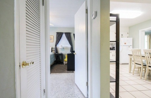 Golden Beach Casa | 2 BR Home With Private Beach Access To Golden Beach - Luna Sea