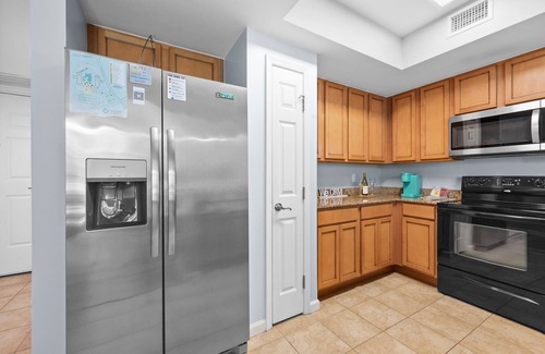 Indian Bayou Condominio | 2 BR King Suite walk/shuttle to Beach, 11,Pools