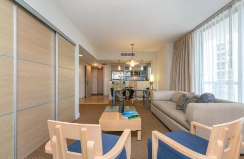 Sunny Isles Beach Hotel | 2 BR Luxury Suite in Marenas Beach Resort 2508 condo