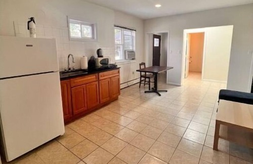 Woodbridge Apartamento | 2 BR Private Suite Near Major Hospitals|Yale & DT