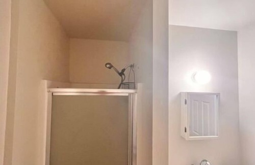 Woodbridge Apartamento | 2 BR Private Suite Near Major Hospitals|Yale & DT