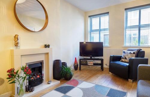 Buxton Casa | 2 Brocklehurst Cottages
