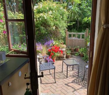 Paul Casa | 2 Bryher Barn