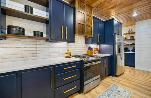 Broken Bow Cabina | 2 Cabins | Dog-Friendly | Private Heated Pools