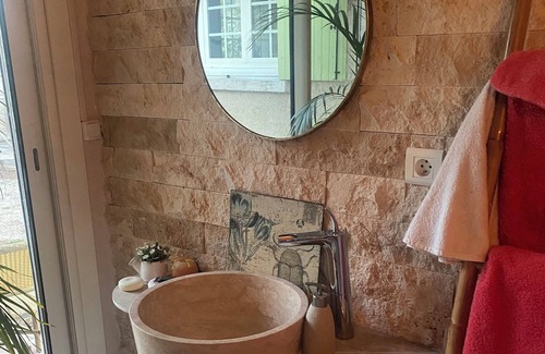 Chateauneuf-de-Gadagne Cama Y Desayuno | 2 Chambres Chez L'habitant Avec Piscine et Poolhouse