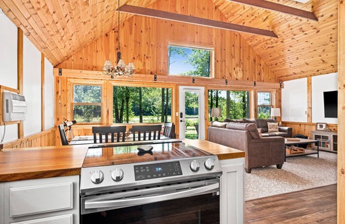 Hayward Casa | 2 cozy, secluded cabins on beautiful waterfront acreage with epic game room