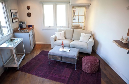 Paso Robles Casa | 2 Culinary Suites in the heart of Wine Country!