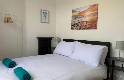 Horfield Apartamento | 2 double bedroom flat, central location