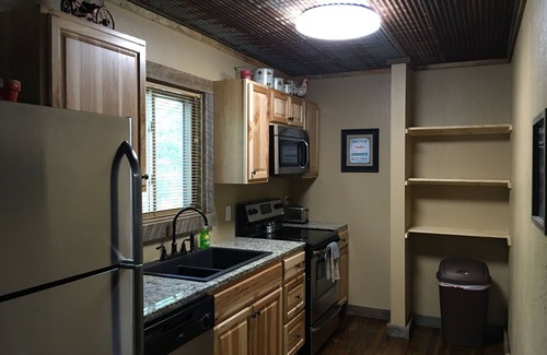Mountain Home Cabina | El Fall Creek Cabins es ideal para familias y se encuentra a 1,6 km del lago Norfork y Mountain Home Ar.