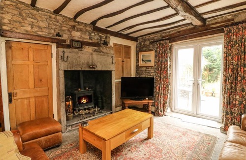 Burton Casa | 2 Fern Terrace