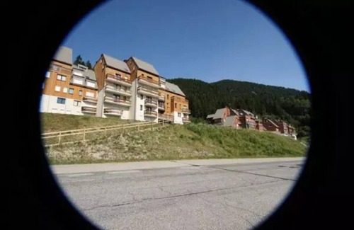 Le Pleynet Apartamento | 2 FIELDS 5 FIELDS
