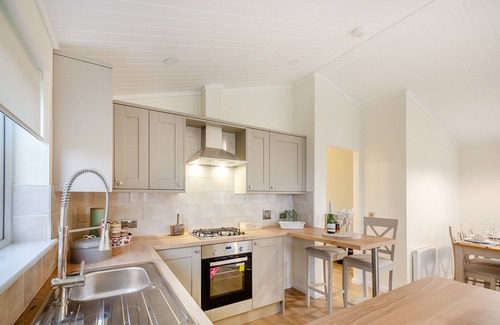 Llanychan Cabaña | Alojamiento de 2 habitaciones en Llanrhaeadr-yng-Nghinmeirch