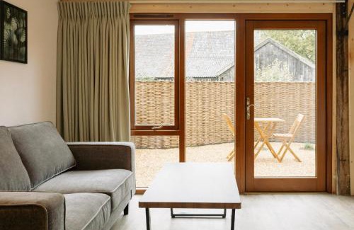 Beccles Casa | 2 Henham Barns