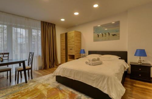 Bucharest City-Centre Apartamento | 2 Hidden Gems - all U need - by Uni88 Apart Hotel