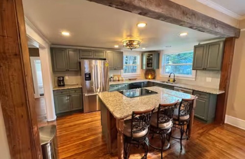 Dunnellon Casa | 2 Historic Victorian Homes 2 doors apart by Rainbow river World Equestrian Ctr