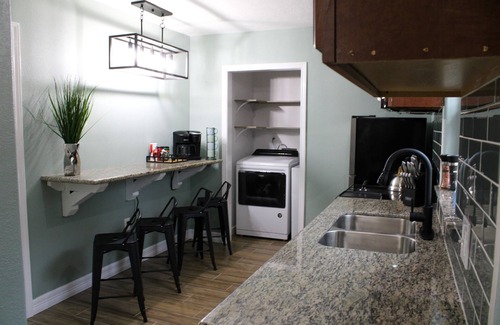 Nassau Bay Casa | 2 Homes*Kemah*NASA* 2 Hot Tubs*Arcade Games