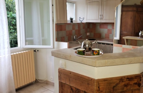 Saint-Paul-le-Jeune Casa | 2 houses 6 persons Swimming pool 11m South Ardèche