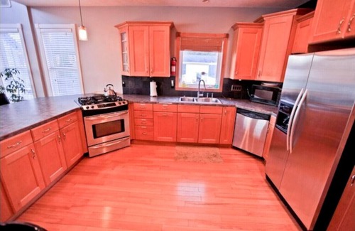 Alto Casa | 2 houses Campau Lakefront 4 level, sunrise cottage -Hot Spa, fireplaces