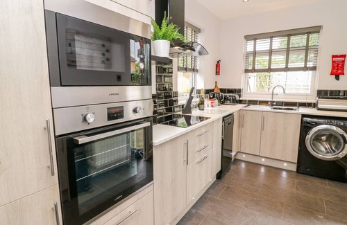 Settle Casa | 2 Ings Avenue, SETTLE