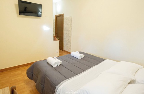 Vasto Cama Y Desayuno | 2 km from the sea among the green hills of Vastesi