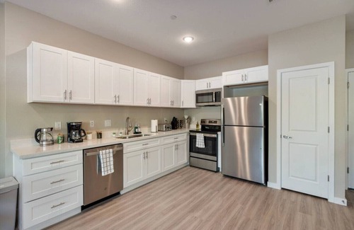 Surprise Casa | 2 Large Vacation Suites I Pool, Patio & Games