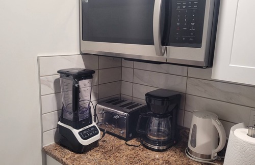 Fort Gary Apartamento | 2 LUXURY BEDROOM IN BASEMENT FOR 4 PEOPLE !!!