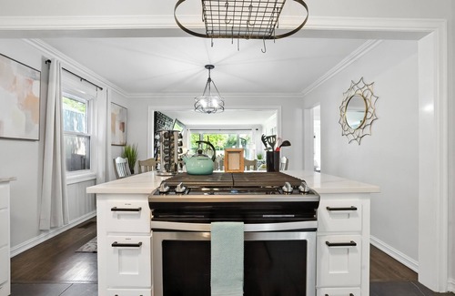 Cherry Street Casa | 2 Luxury Homes | Utica Square | 5 BR & 4 BA