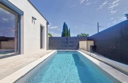 Saint-Maximin Casa | 2 maisons 2 piscines idéal groupes & familles