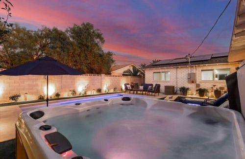 South Scottsdale Casa | The Crown Azul|2 Masters|New Pool & Spa|Office