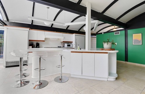 Mid City South Casa | 2 mi from LSU! Midcentury Modern Luxury W/ Game Room - Sleeps 10