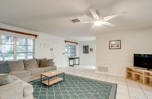 South Venice Casa | 2 Mi to Beach Home with Pool in Venice