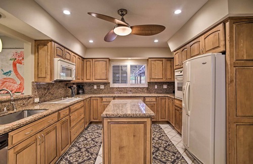 South Corals Casa | Actualizado y privado Oakland Park Home ~ 2 Mi a la playa