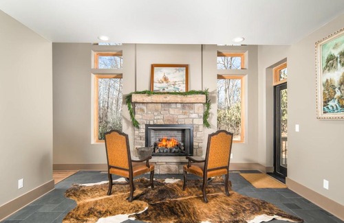 Charter Hills Casa | 2 Mi to Beech Mtn Resort! 8,000-Sq-Ft Luxe Escape