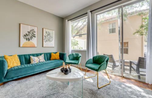 Crestwynd Bay Casa | 2 Mi to Disney World Townhome with Patio!